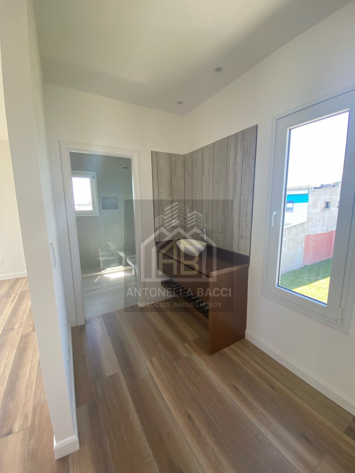 Casa en venta Guemes Sur