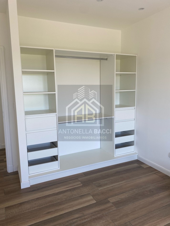 Casa en venta Guemes Sur