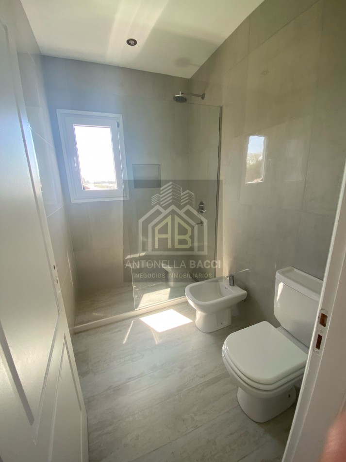 Casa en venta Guemes Sur