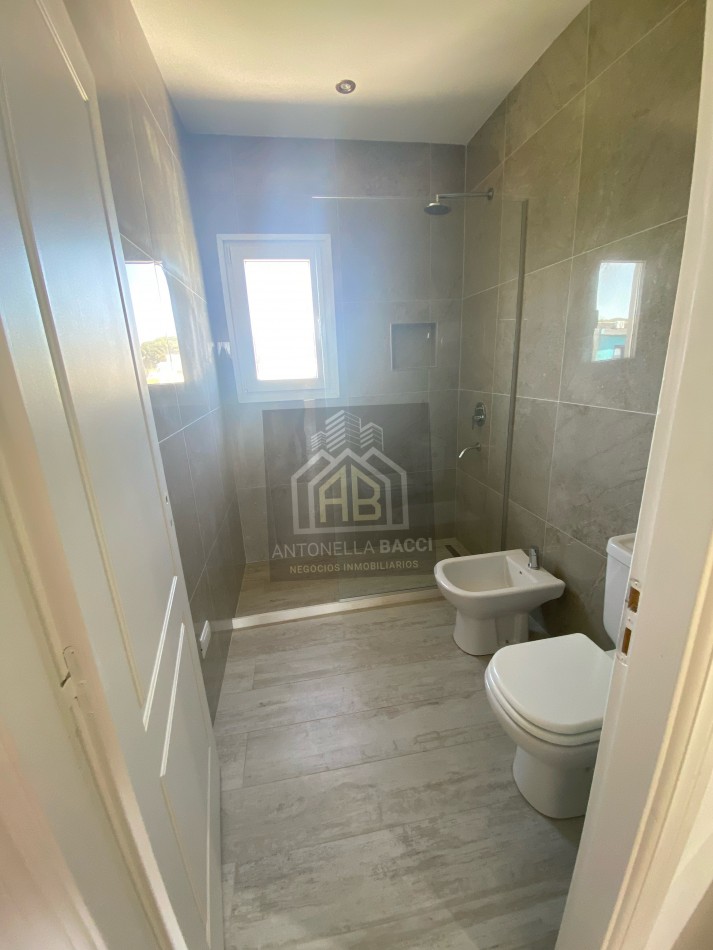 Casa en venta Guemes Sur