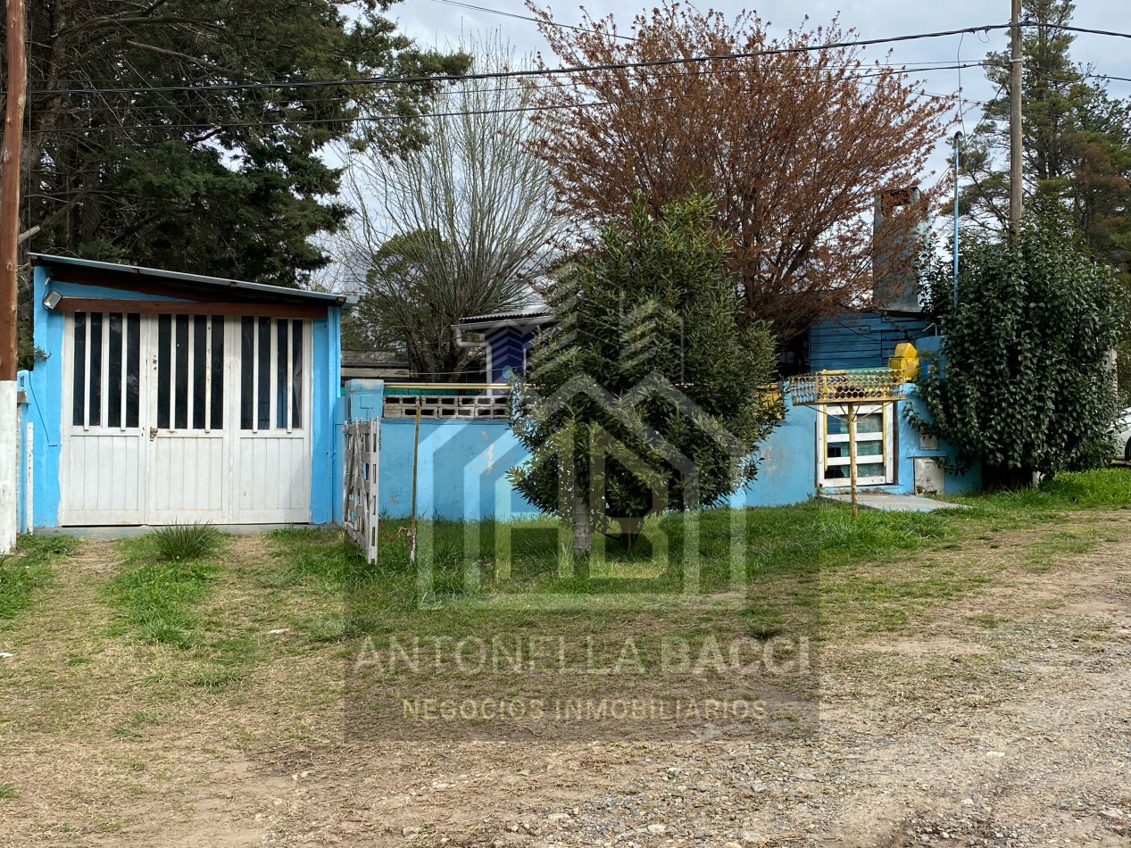 Lote con dos casas a reciclar