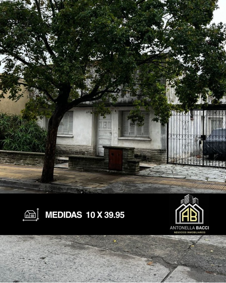 Lote con casa a demoler. IDEAL CONSTRUCTOR.