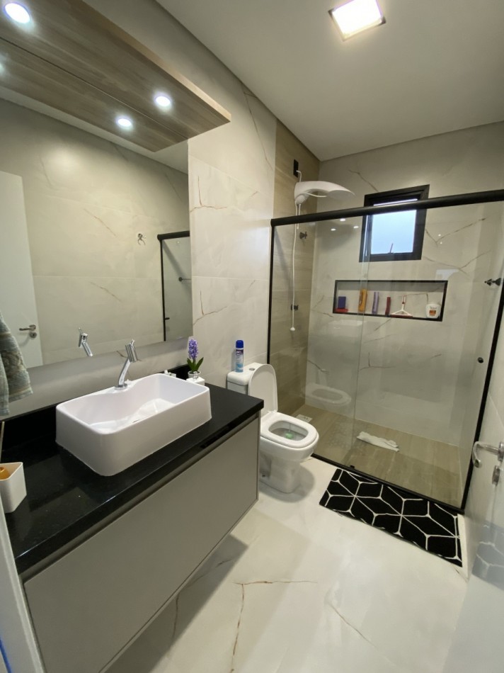 Casa en Ingleses (Brasil) 